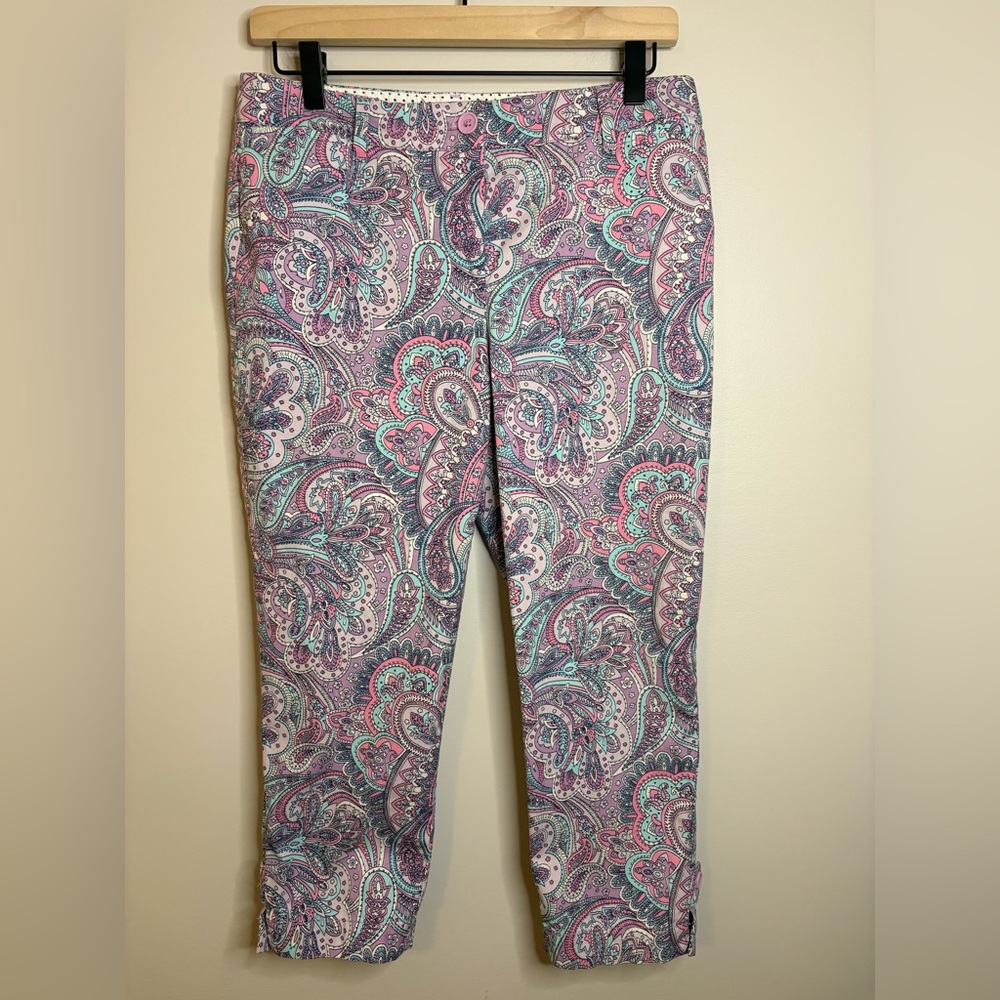 Women’s Talbots Perfect Crop Pants in a pastel paisley print size 6P